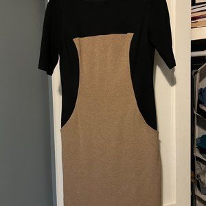 Designer Trina Turk Dress, Size 8; Pockets; Short Sleeves; Lined